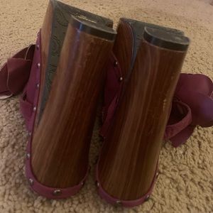 Purple Chunky heel platform clogs